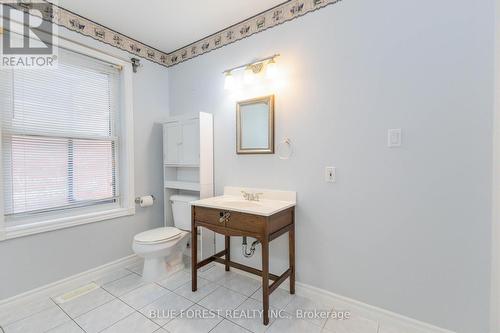 56 Princess Avenue, St. Thomas, ON - Indoor Photo Showing Bathroom