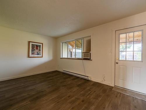 20-1697 Greenfield Ave, Kamloops, BC - Indoor Photo Showing Other Room