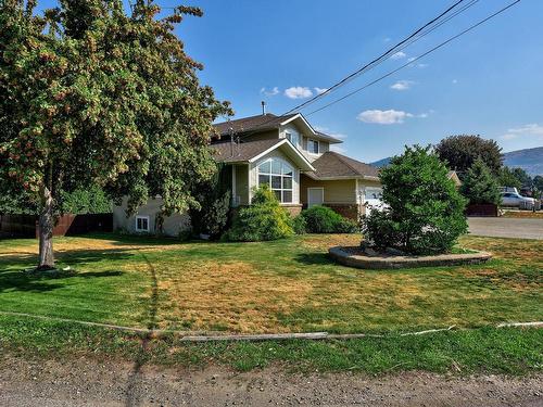 1129 Crestline Street, Kamloops, BC - Outdoor