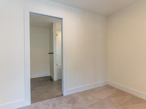 6511 Savona Access Rd, Kamloops, BC - Indoor Photo Showing Other Room