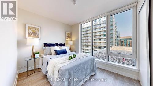 801 - 38 Monte Kwinter Court, Toronto (Clanton Park), ON - Indoor Photo Showing Bedroom