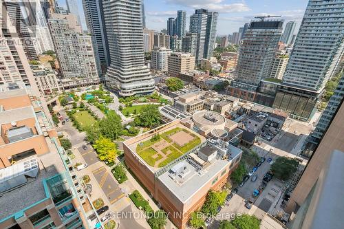 2507 - 37 Grosvenor Street, Toronto (Bay Street Corridor), ON - Outdoor With View