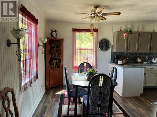 55 Main Street, South Brook, NL - Indoor Photo Showing Dining Room