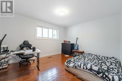 32 Markhaven Road, Markham (Unionville), ON - Indoor Photo Showing Bedroom