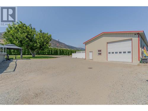 388 Road 10 Road, Oliver, BC - Outdoor