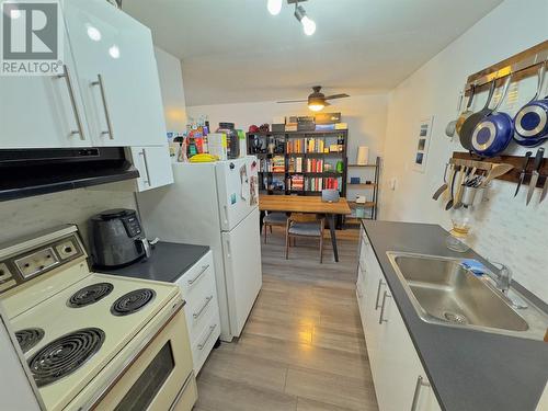 66 Angela Avenue Unit# 205, Princeton, BC - Indoor Photo Showing Kitchen With Double Sink