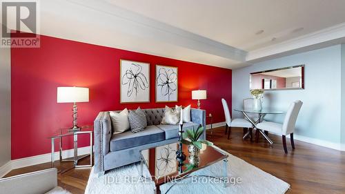 2525 - 500 Doris Avenue, Toronto (Willowdale East), ON - Indoor Photo Showing Living Room