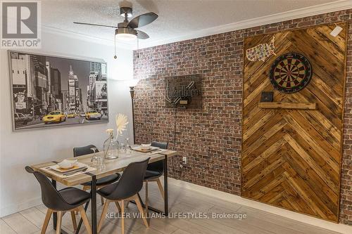 203 - 75 Huxley Street, London, ON - Indoor Photo Showing Dining Room