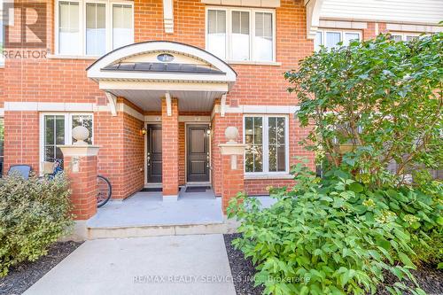 3 - 43 Hays Boulevard, Oakville, ON - Outdoor