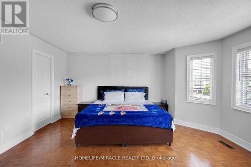 16 Yellow Pine Road, Brampton (Bram East), ON - Indoor Photo Showing Bedroom