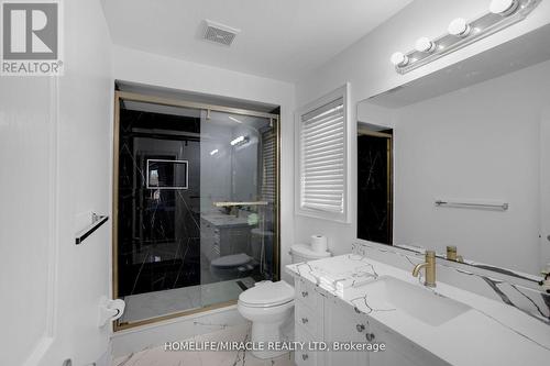 16 Yellow Pine Road, Brampton, ON - Indoor Photo Showing Bathroom