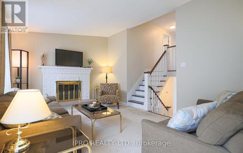 974 Raintree Lane, Mississauga (Lorne Park), ON - Indoor Photo Showing Living Room With Fireplace