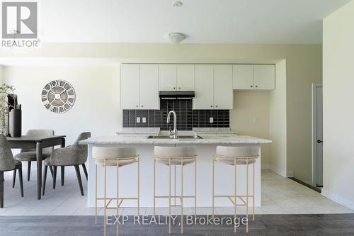 219 Aviron Crescent, Welland, ON - Indoor Photo Showing Kitchen