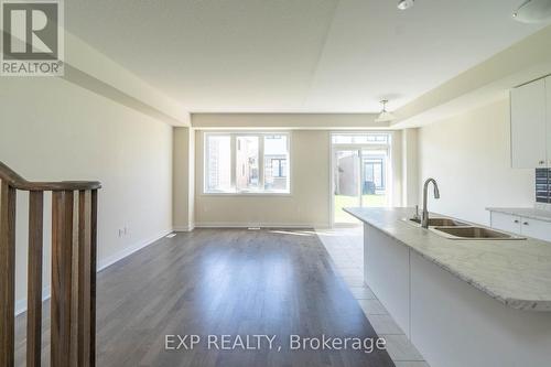 219 Aviron Crescent, Welland, ON - Indoor Photo Showing Kitchen With Double Sink