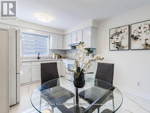 46 Kingknoll Drive, Brampton, ON - Indoor Photo Showing Dining Room