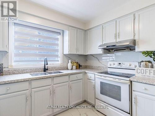 46 Kingknoll Drive, Brampton, ON - Indoor Photo Showing Kitchen With Double Sink