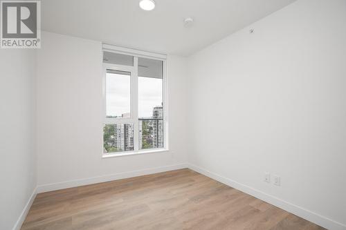 1604 318 Alderson Avenue, Coquitlam, BC - Indoor Photo Showing Other Room