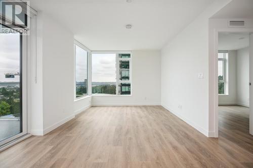 1604 318 Alderson Avenue, Coquitlam, BC - Indoor Photo Showing Other Room