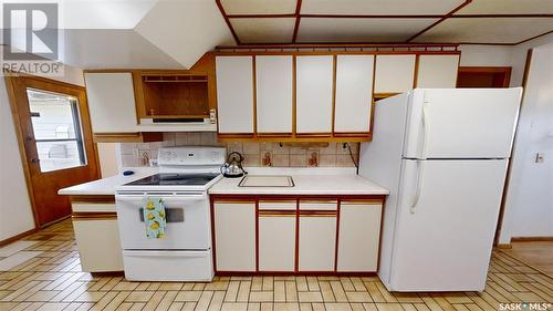 Sitter Acreage, Kindersley, SK - Indoor Photo Showing Kitchen