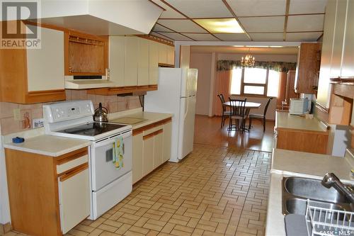 Sitter Acreage, Kindersley, SK - Indoor Photo Showing Kitchen With Double Sink