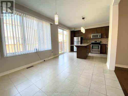 435 Etheridge Avenue, Milton (Ford), ON - Indoor Photo Showing Kitchen