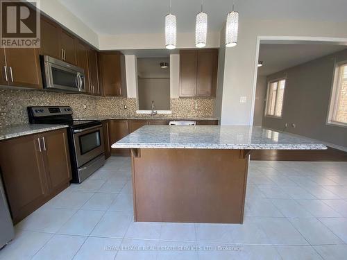 435 Etheridge Avenue, Milton (Ford), ON - Indoor Photo Showing Kitchen