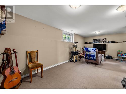 1129 Crestline Street, Kamloops, BC - Indoor