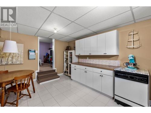 1129 Crestline Street, Kamloops, BC - Indoor