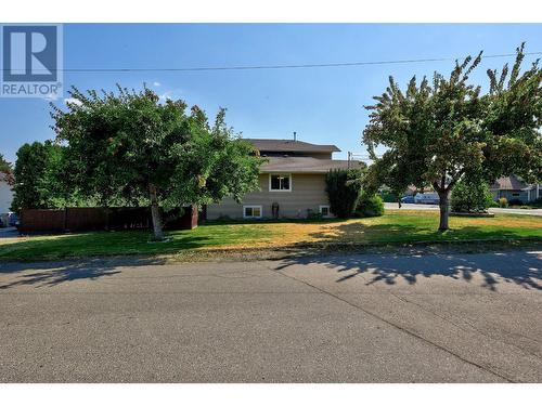 1129 Crestline Street, Kamloops, BC - Outdoor