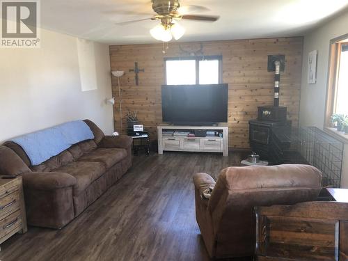 45 Carrier Crescent, Fraser Lake, BC - Indoor Photo Showing Living Room