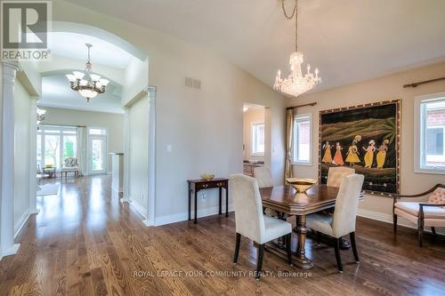 19 Boros Link, Whitchurch-Stouffville, ON - Indoor Photo Showing Dining Room