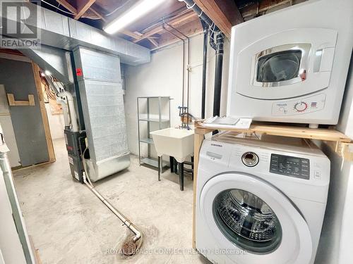 88 - 1050 Shawnmarr Road N, Mississauga (Port Credit), ON - Indoor Photo Showing Laundry Room