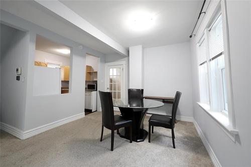 736 Valour Road, Winnipeg, MB - Indoor Photo Showing Dining Room