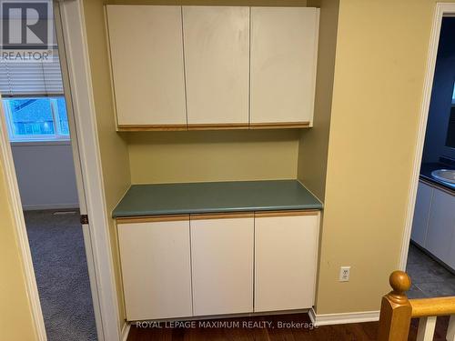 35 Draper Crescent, Barrie (Painswick North), ON - Indoor Photo Showing Laundry Room