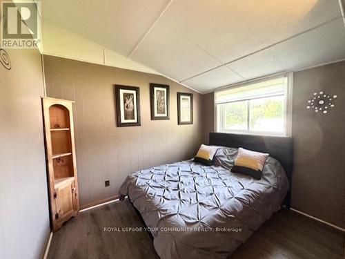 5 Pinewood Boulevard, Kawartha Lakes (Woodville), ON - Indoor Photo Showing Bedroom