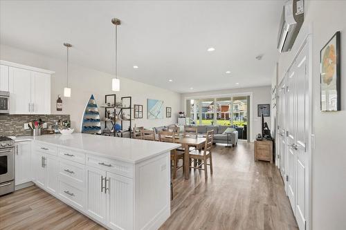 5-3750 West Bay Road, West Kelowna, BC - Indoor Photo Showing Kitchen With Upgraded Kitchen