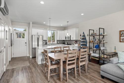 5-3750 West Bay Road, West Kelowna, BC - Indoor Photo Showing Dining Room