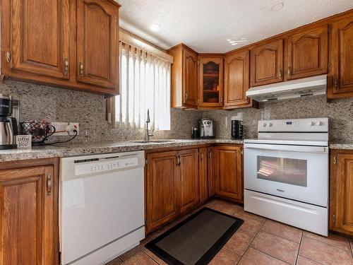 Cuisine - 1520 Av. De La Mauricie, Laval (Duvernay), QC - Indoor Photo Showing Kitchen