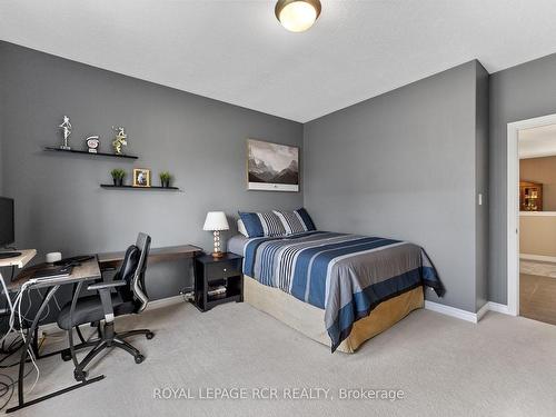 9 Blue Heron Dr, Mono, ON - Indoor Photo Showing Bedroom