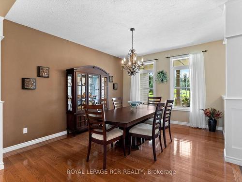 9 Blue Heron Dr, Mono, ON - Indoor Photo Showing Dining Room