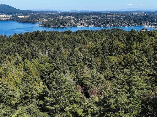 Lot 2 & 4 Willis Point Rd, Central Saanich, BC 