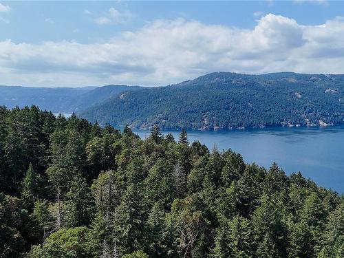 Lot 2 & 4 Willis Point Rd, Central Saanich, BC 