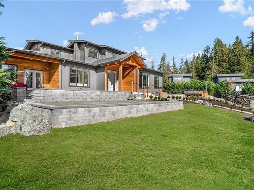 7337 Lakefront Pl, Lake Cowichan, BC 