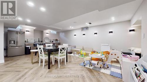 18 Rotondo Crescent, Vaughan (Kleinburg), ON - Indoor Photo Showing Dining Room