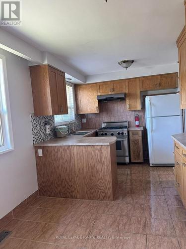 330 Morningside Avenue, Toronto (West Hill), ON - Indoor Photo Showing Kitchen