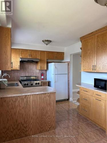 330 Morningside Avenue, Toronto (West Hill), ON - Indoor Photo Showing Kitchen With Double Sink