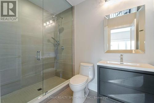 427 Pinegrove Road, Oakville (Bronte East), ON - Indoor Photo Showing Bathroom