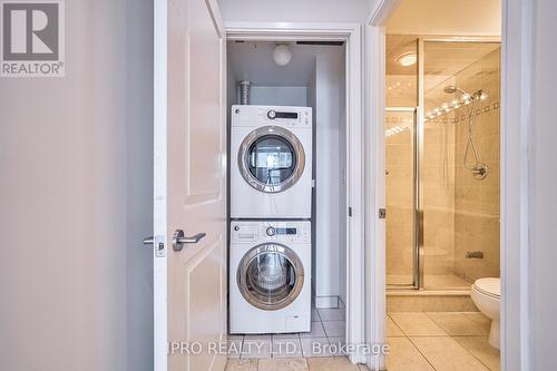 2201 - 70 Absolute Avenue, Mississauga, ON - Indoor Photo Showing Laundry Room