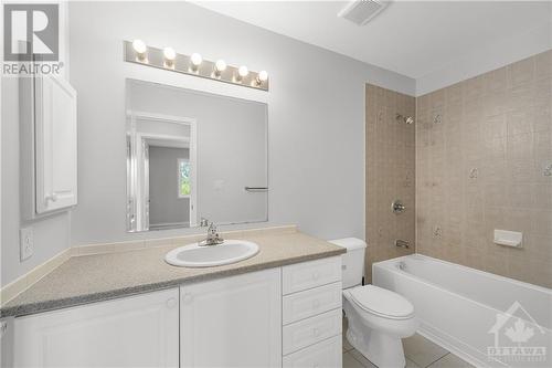 1146 Halton Terrace, Ottawa, ON - Indoor Photo Showing Bathroom