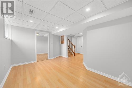 1146 Halton Terrace, Ottawa, ON - Indoor Photo Showing Other Room